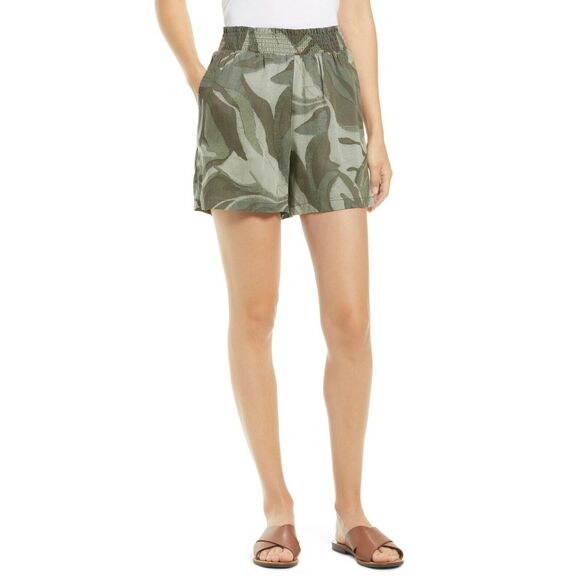 Caslon Women Green/Grey Camo Wave Tencel Elastic Waist Relaxed Shorts Size S - Picture 1 of 2